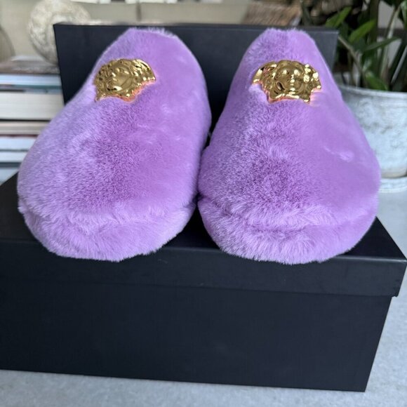 VERSACE Medusa Men's Lavender Faux Purple Slippers, sizes 43, 45 - Picture 7 of 14